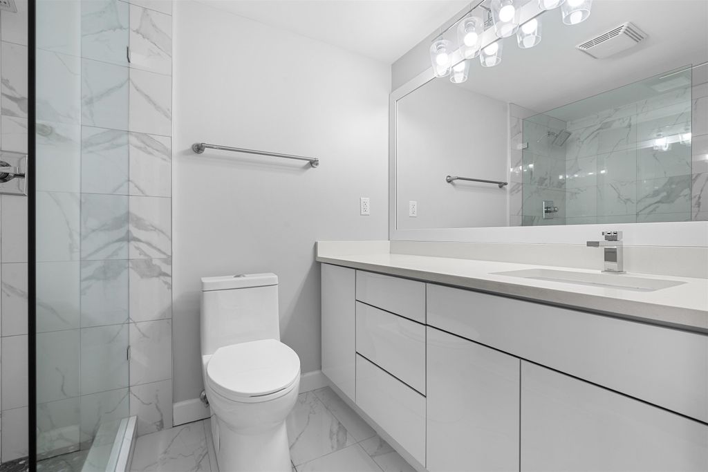 listing image 1103375307477996177