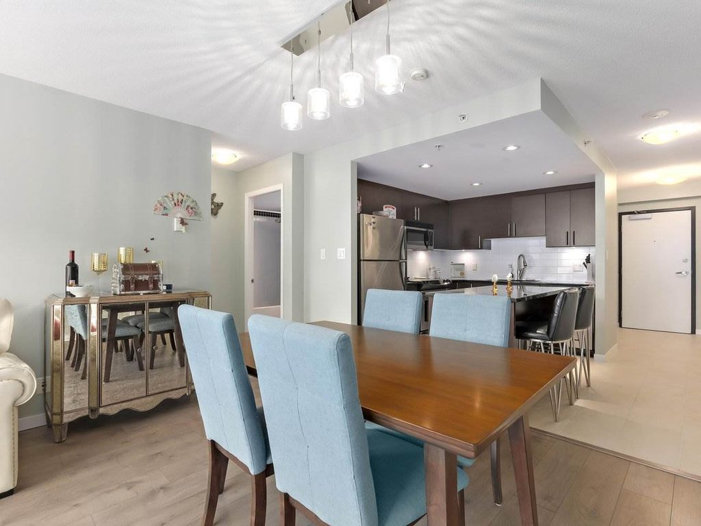 listing image 1105424659564288237