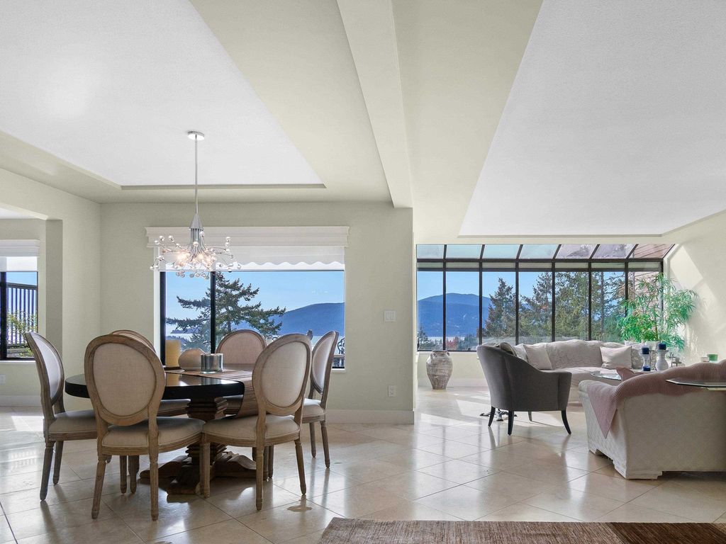 listing image 1103686276270331004