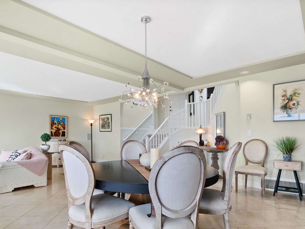 listing image 1105003586110615402