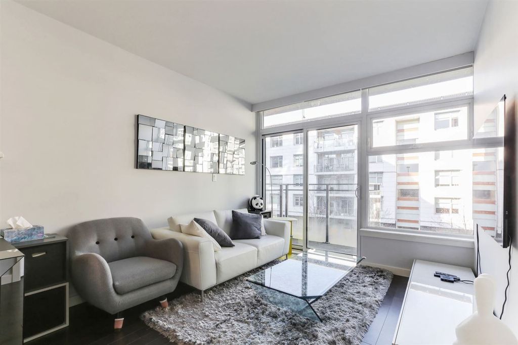 listing image 1104687037114999724