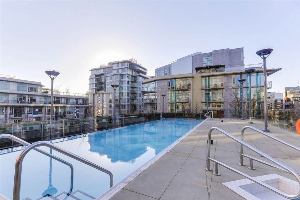 listing image 1102085391842653916