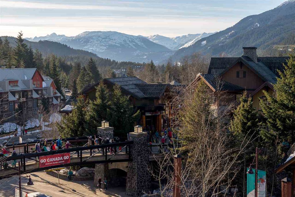 listing image 1101755346282161603