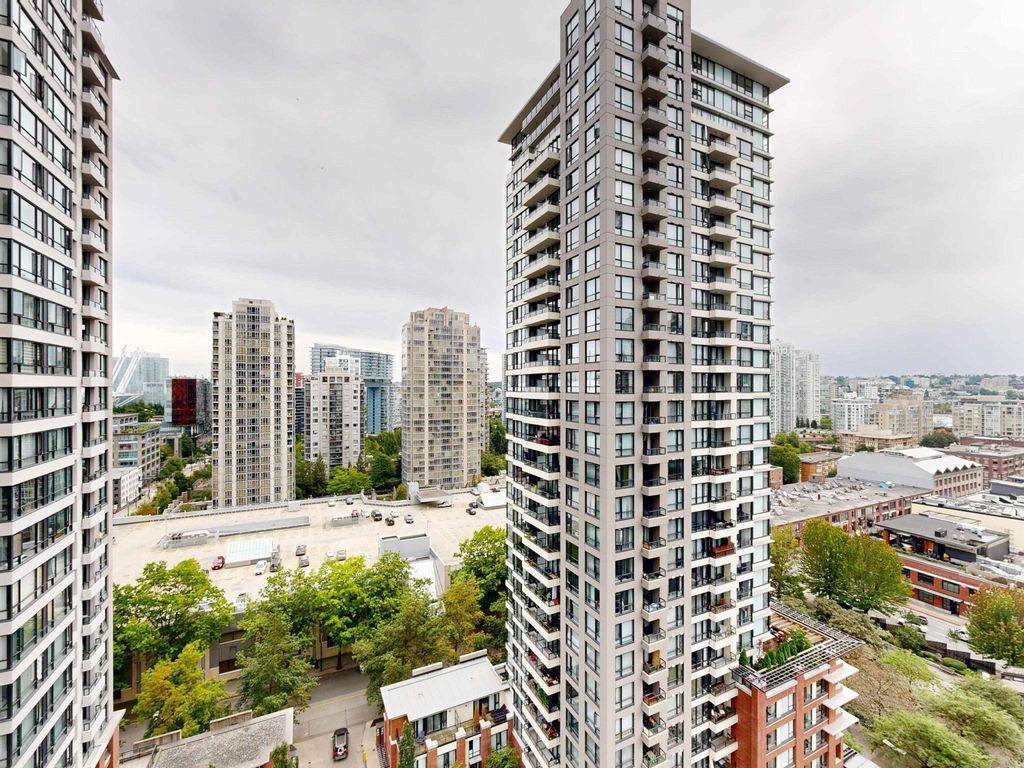 listing image 1104779592590134074