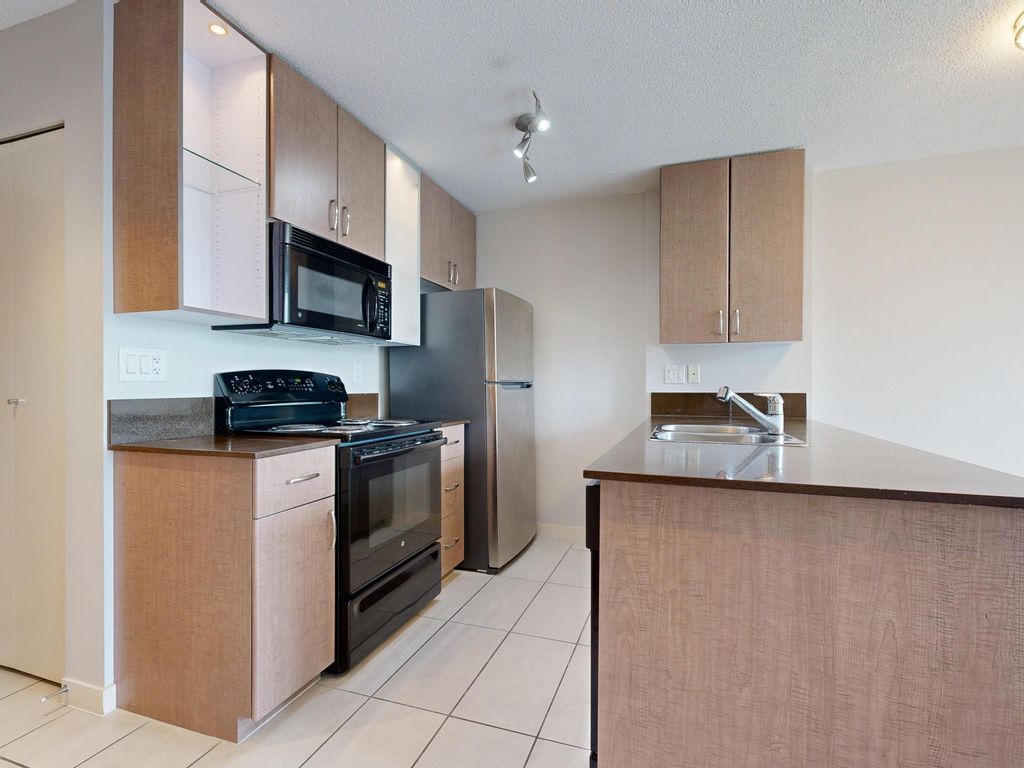 listing image 1102818341201771735