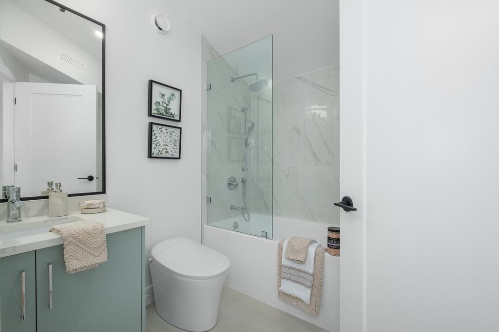 listing image 1106211926744225641