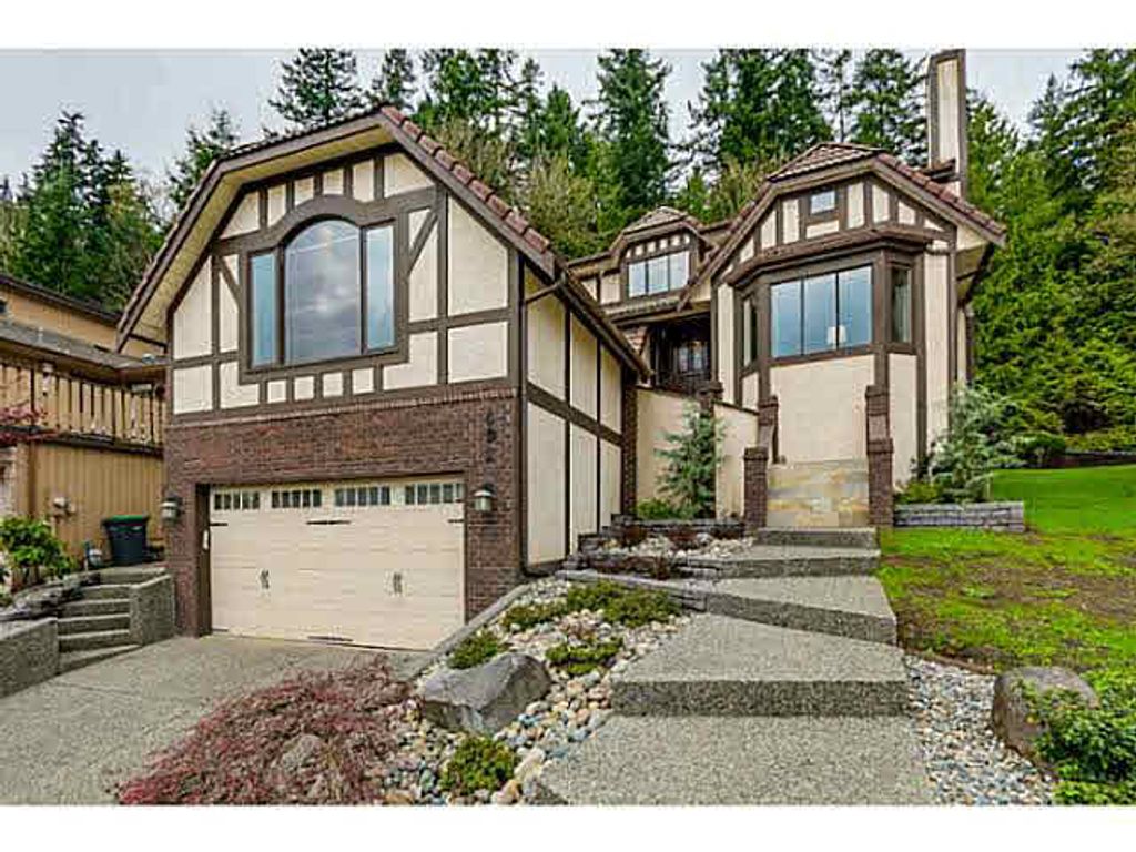 listing image 1103275638068428097