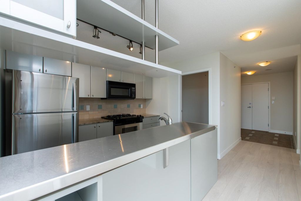 listing image 1102293029992009434
