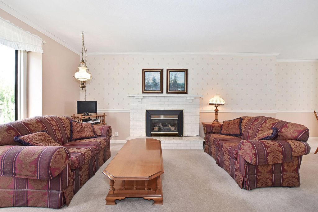 listing image 1105941791320003807