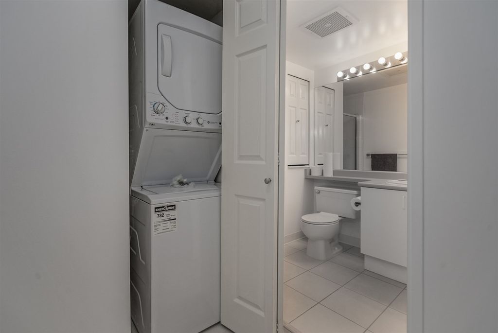 listing image 1104212991543905642