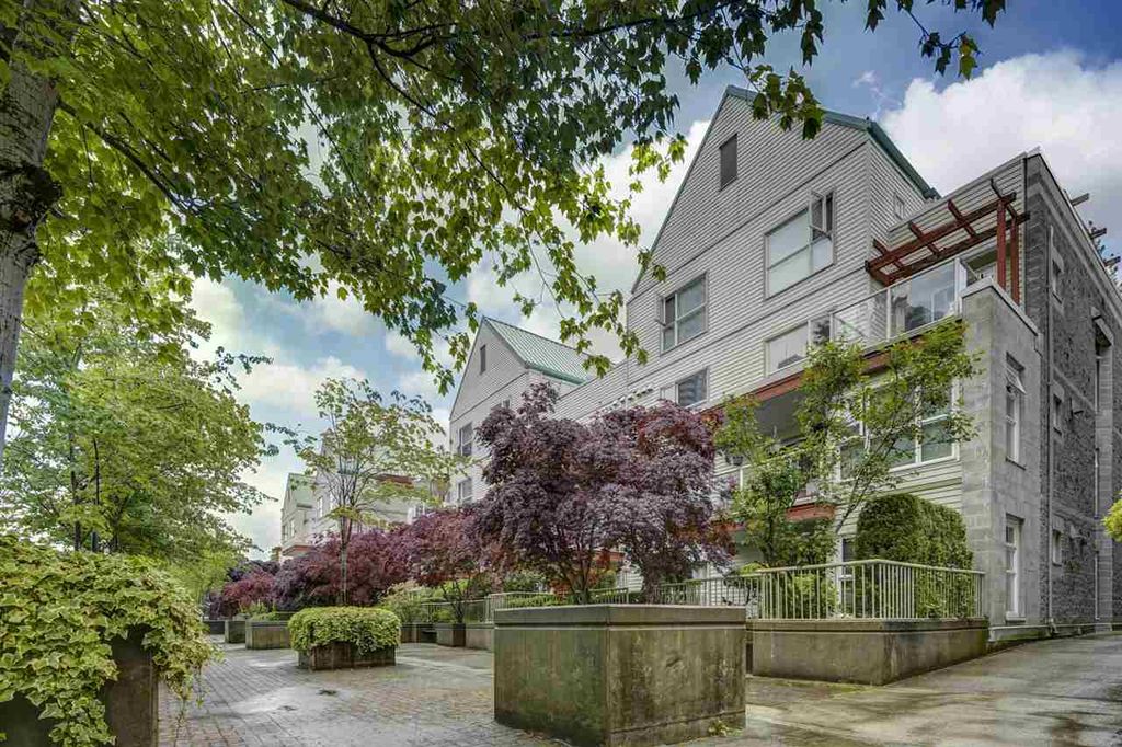 listing image 1103655527494508768