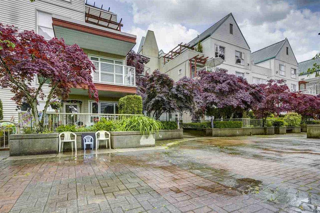 listing image 1109569064069527721