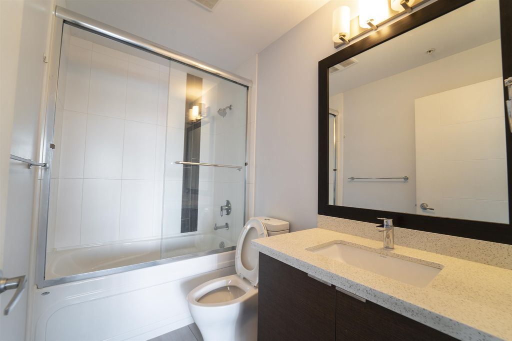 listing image 1101084540748248736