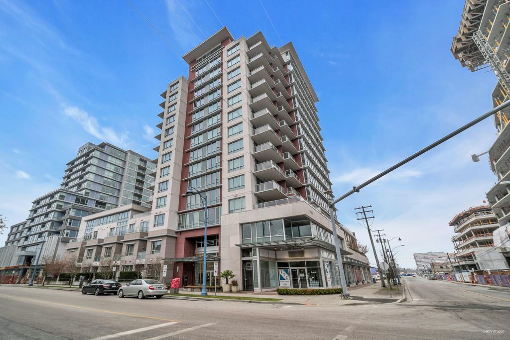listing image 1102409914780217556