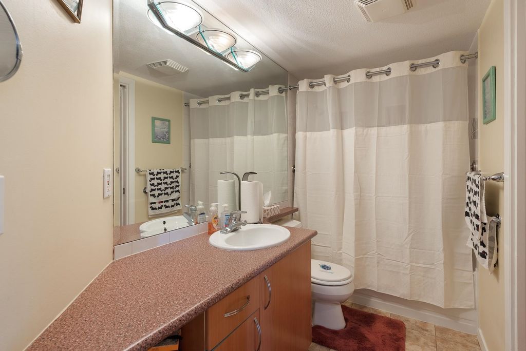 listing image 1101664125881587821