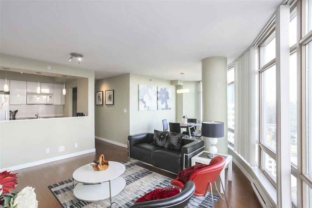 listing image 1109862968186380571