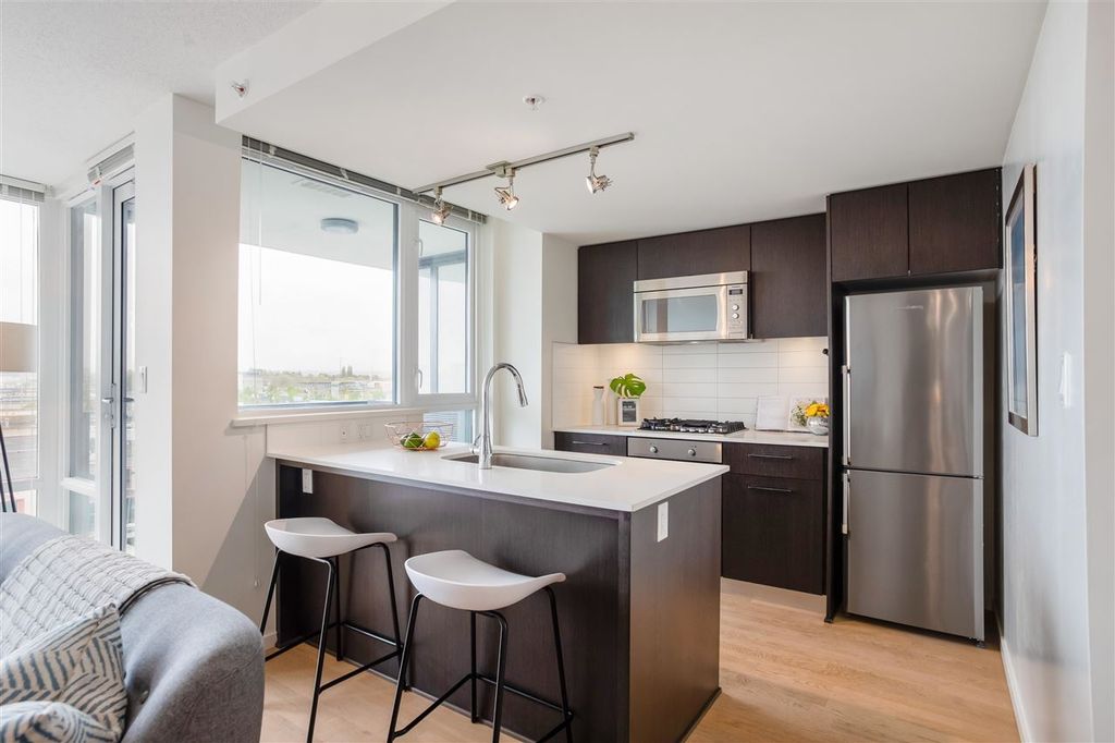 listing image 1101891377620188197