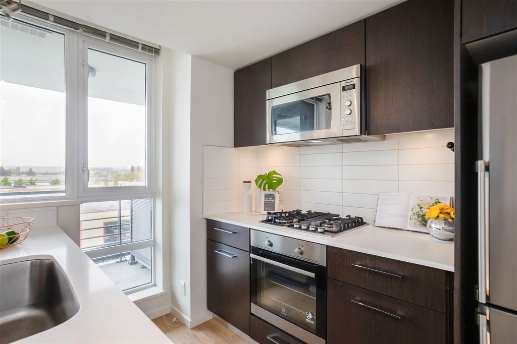 listing image 1103805890293579191