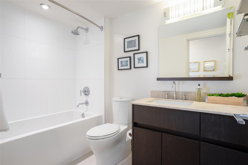 listing image 1100042921225465291