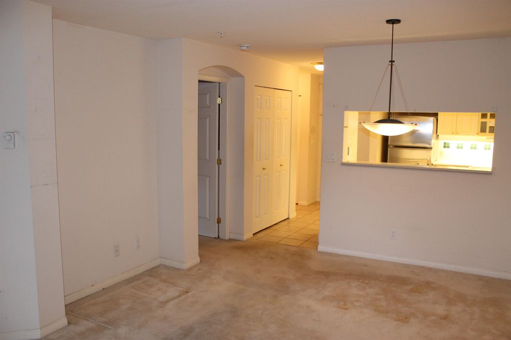 listing image 1107954960727511503