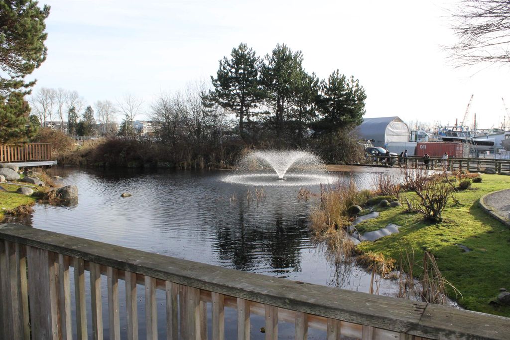 listing image 1105427957562279800