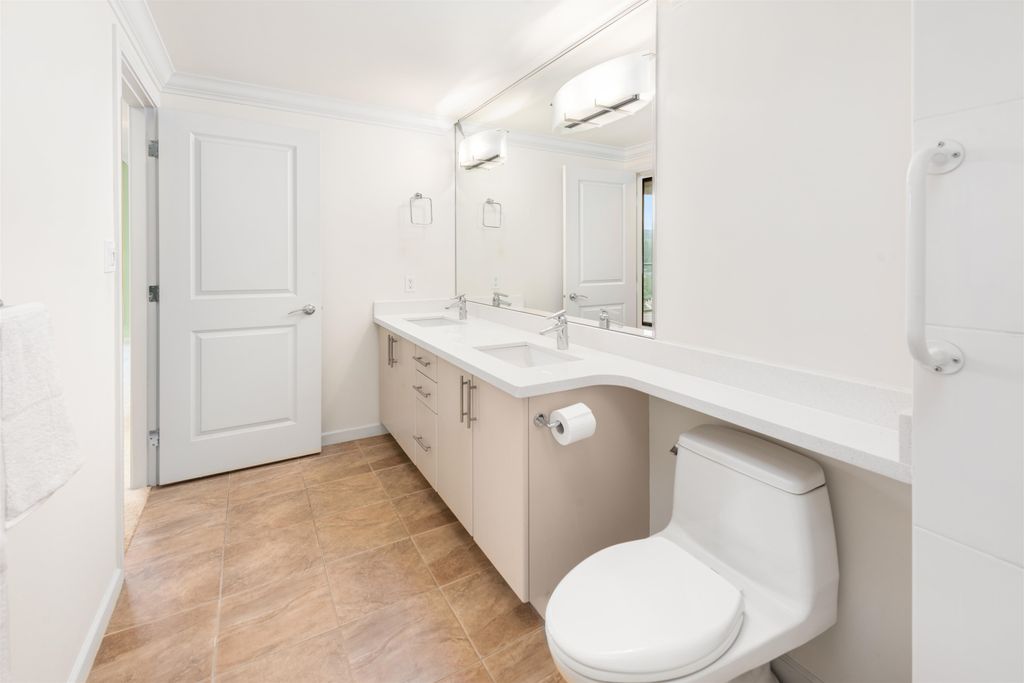 listing image 1103368968418345570