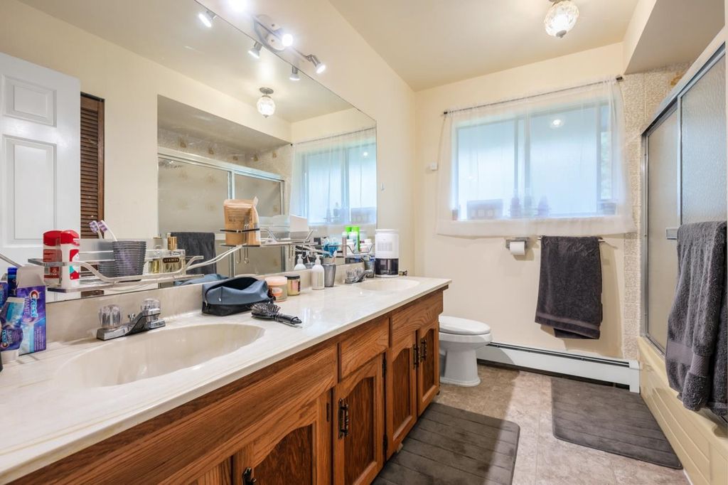 listing image 1106772670004385349