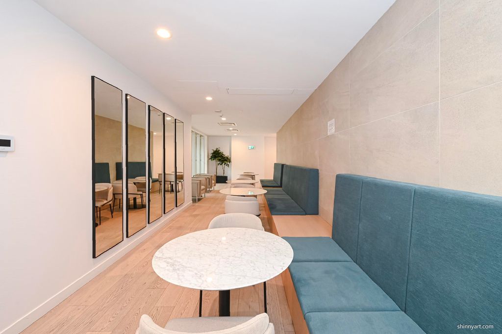 listing image 1106636841080437829