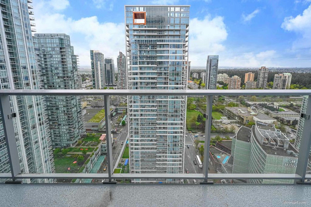 listing image 1103327557105620146
