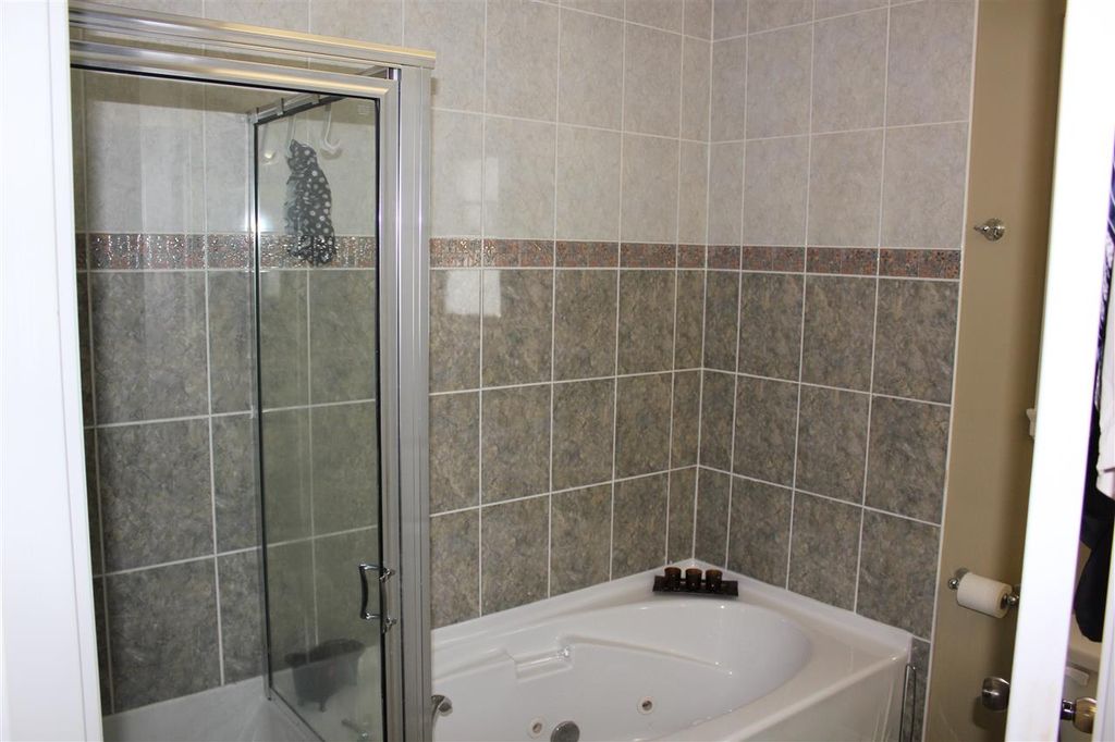 listing image 1100909962735467609
