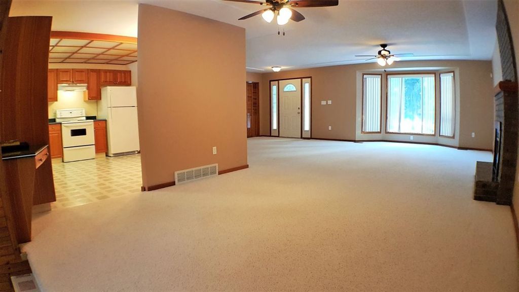 listing image 1108244496922622832