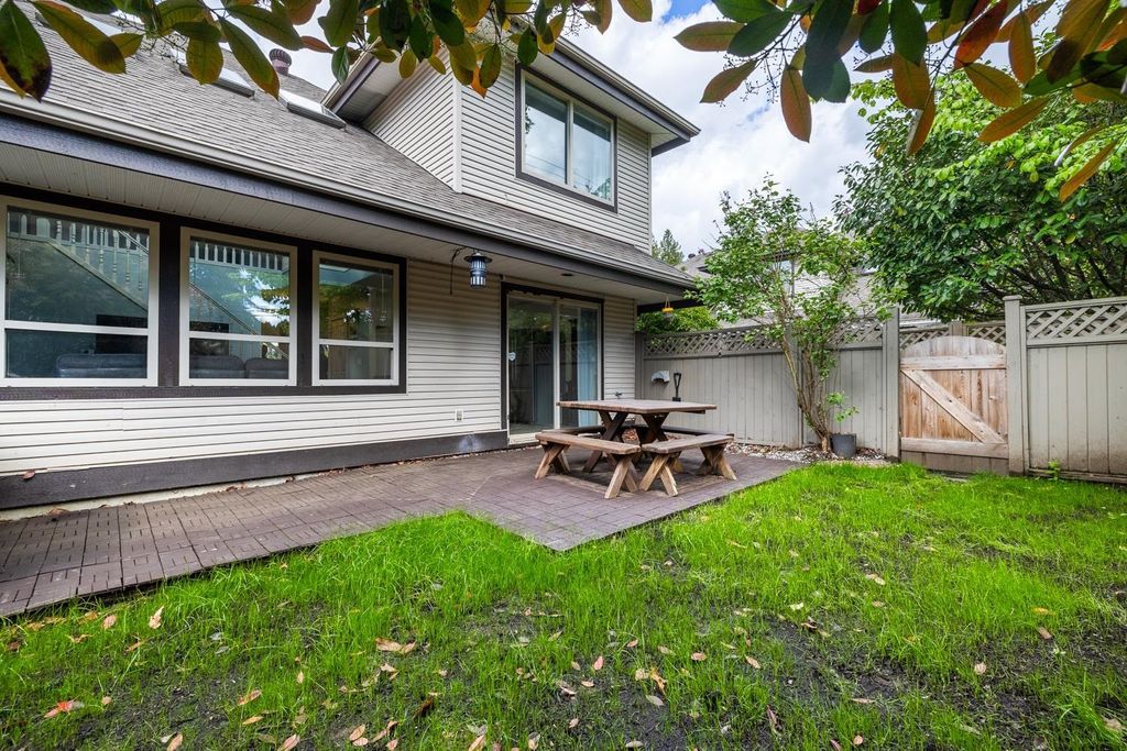 listing image 1100607562338859593