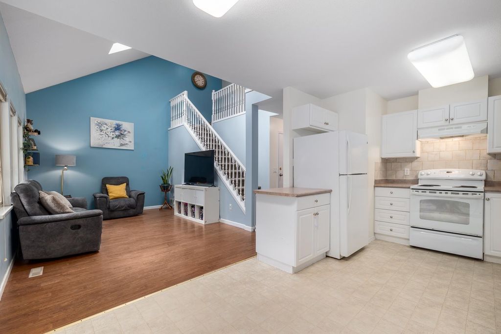 listing image 1107549334333231723