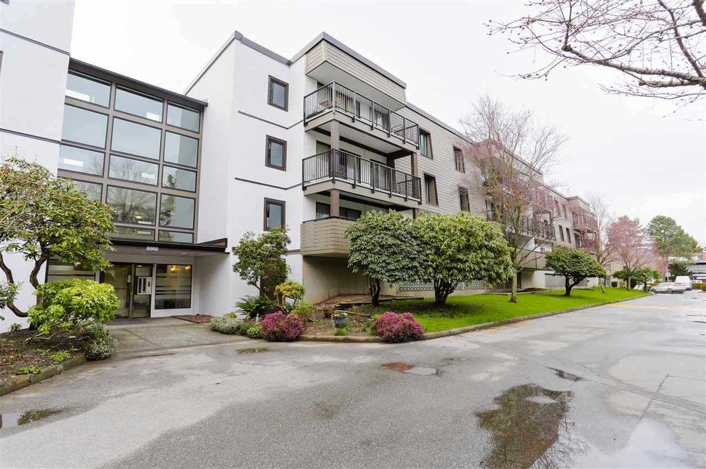 listing image 1104783738292973879