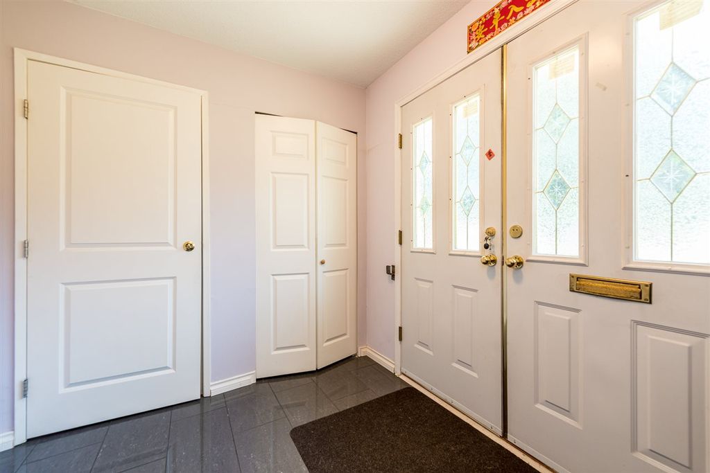 listing image 1107025855976268834