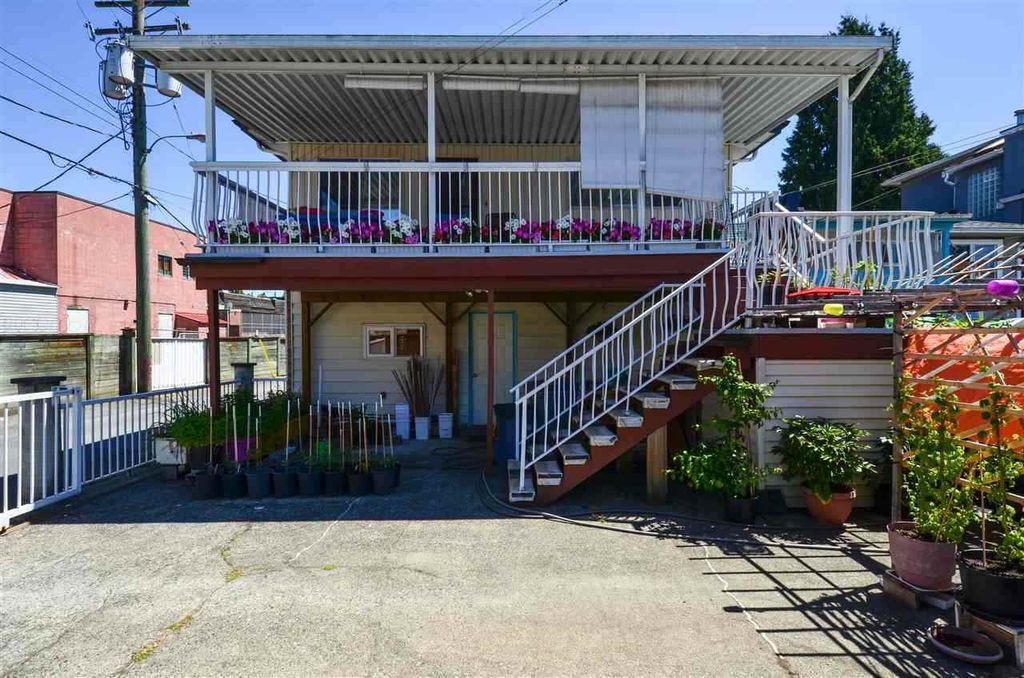 listing image 1108952017243647532