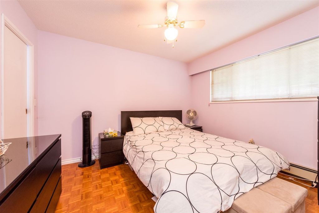 listing image 1103308129031983929