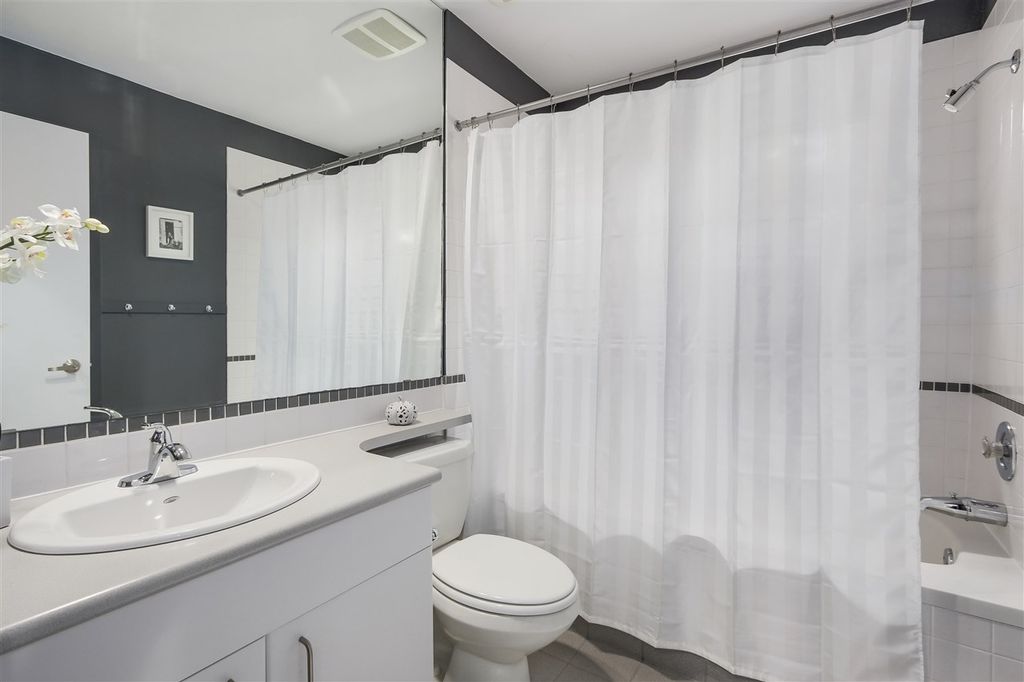listing image 1107882939044932744