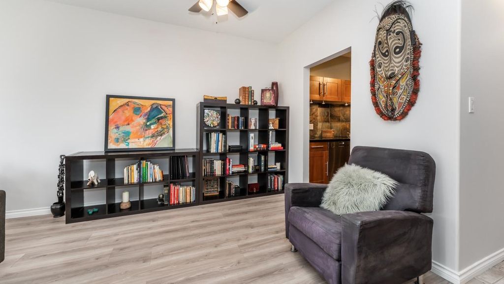 listing image 1108868706702763476