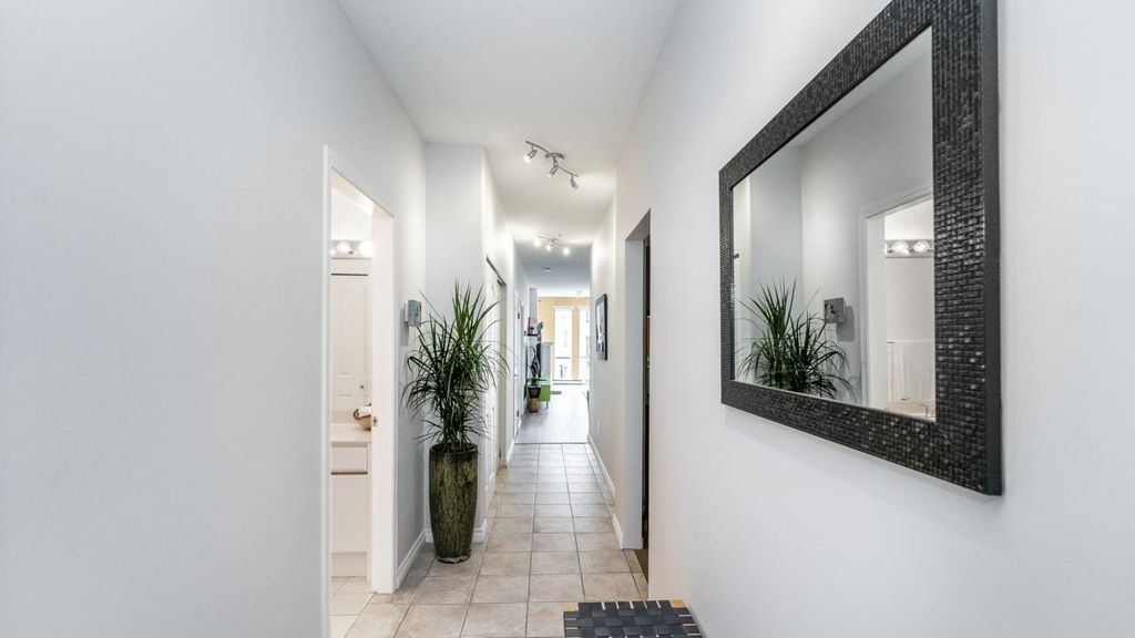 listing image 1104462430117517466