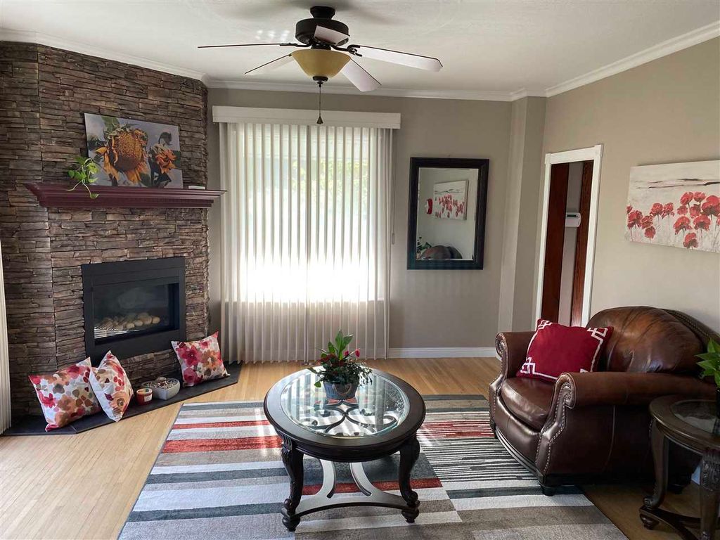 listing image 1108487060835727835