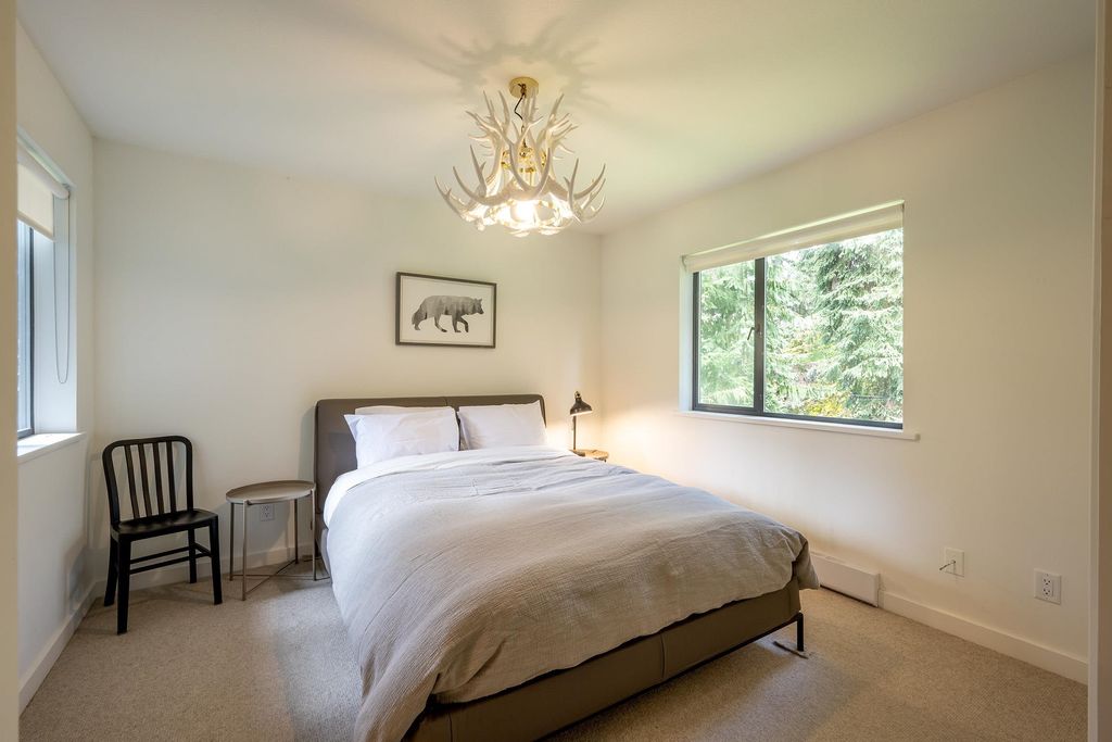 listing image 1100502774750518537