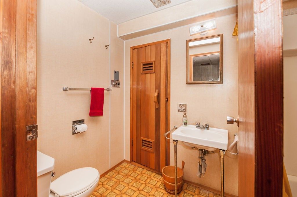 listing image 1106561088745773342