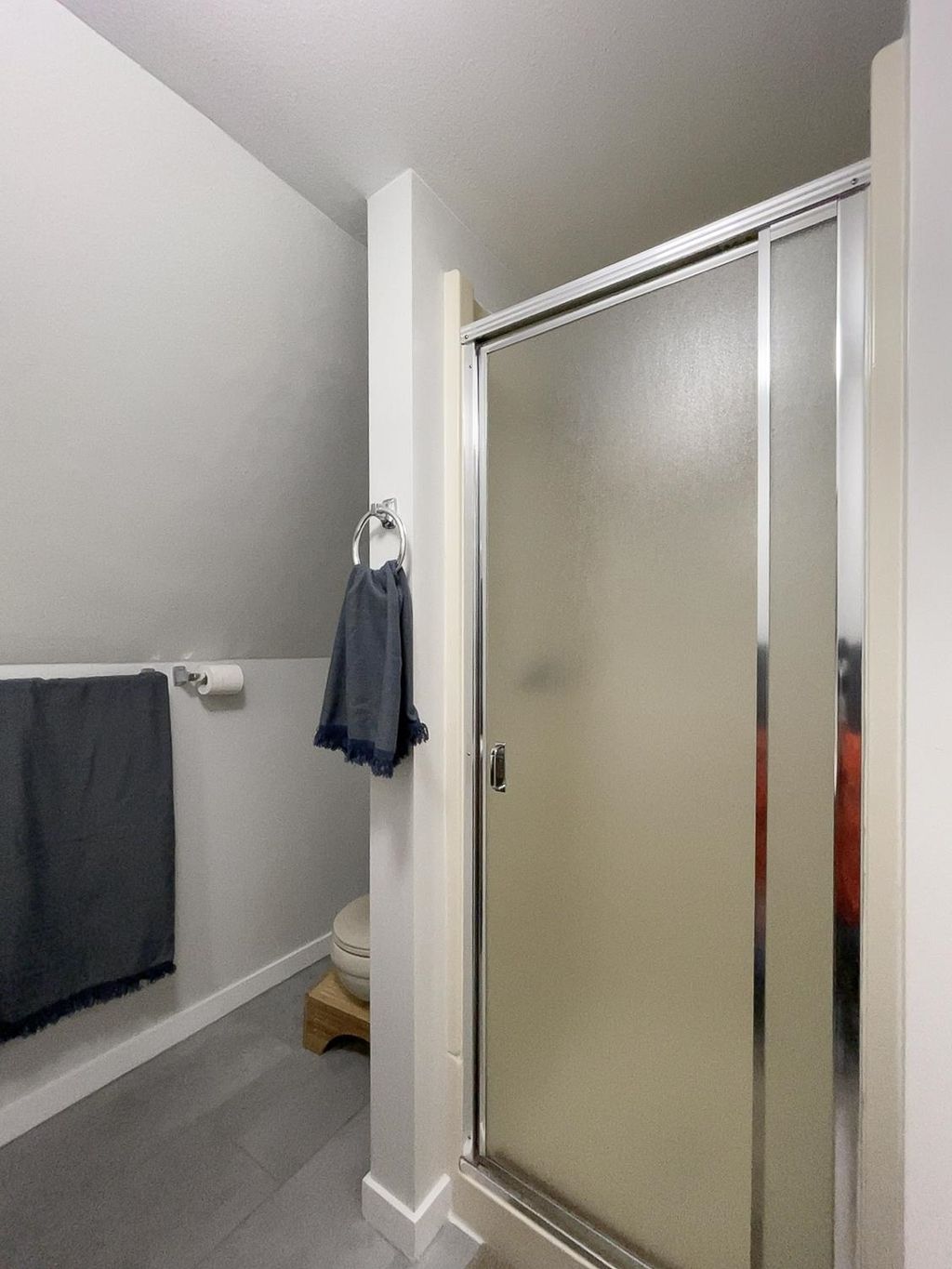 listing image 1100355646018680775