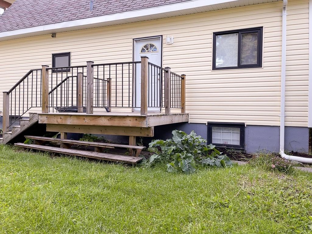 listing image 1101609239590917772