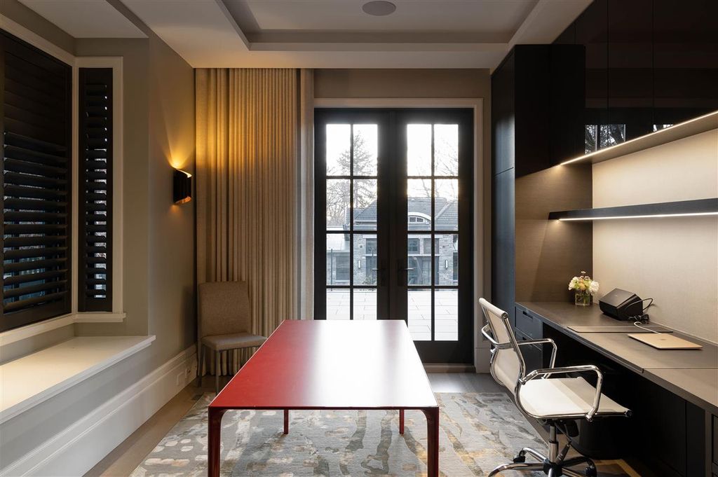 listing image 1104927416463936459