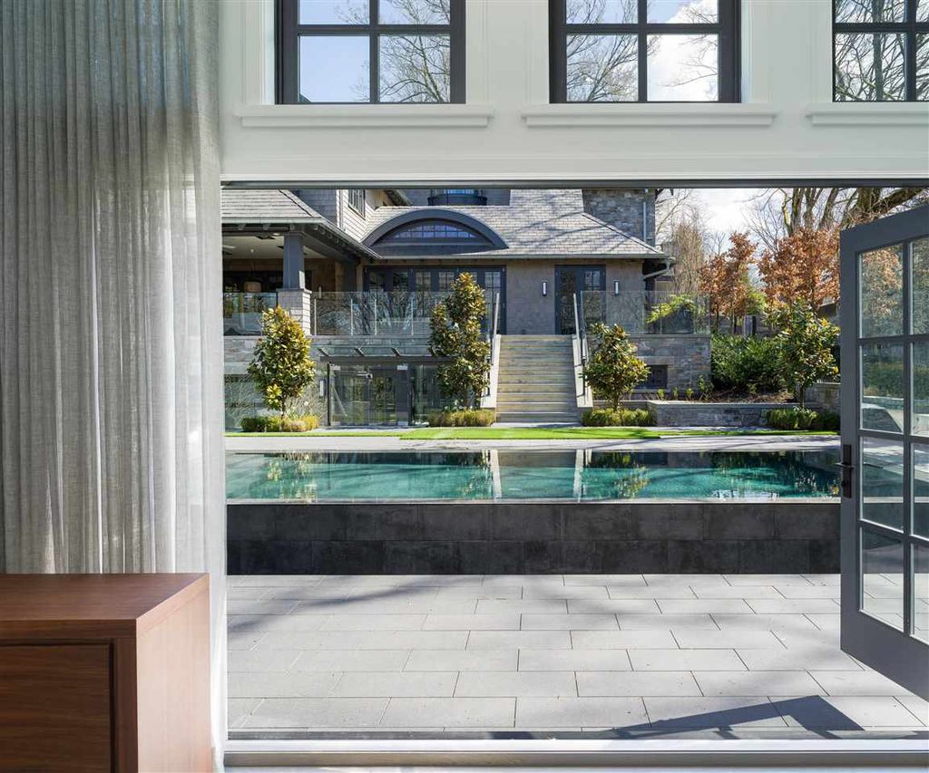 listing image 1104550435350545683