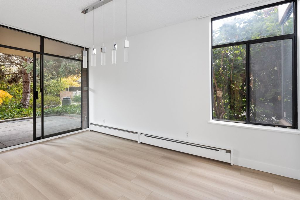 listing image 1105427106418059566