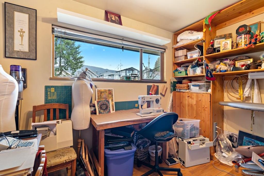 listing image 1102758203746166147