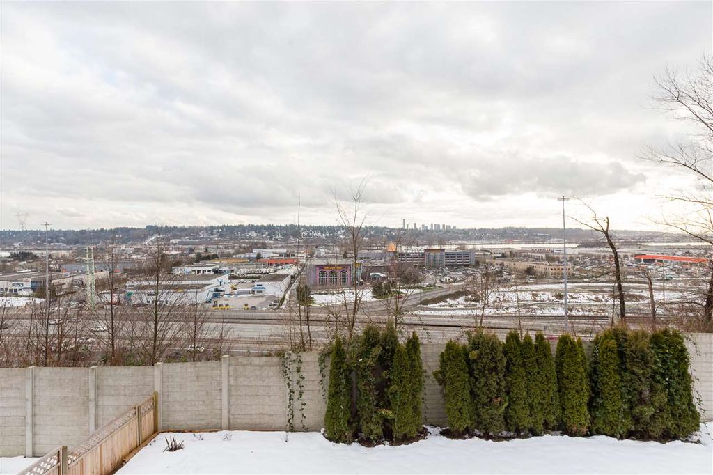 listing image 1109259759333384990